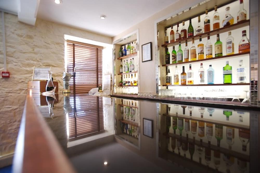 La Fregate Hotel 5/41