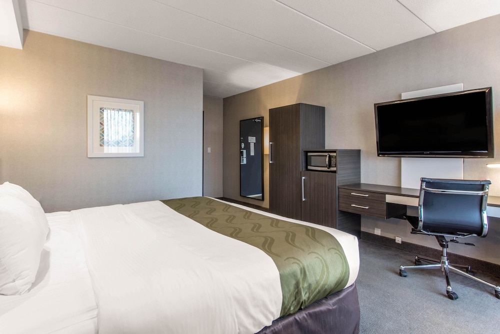 Quality Inn West Springfield 14/48