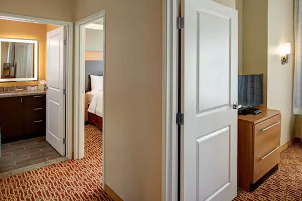 Towneplace Suites Detroit Troy 11/31