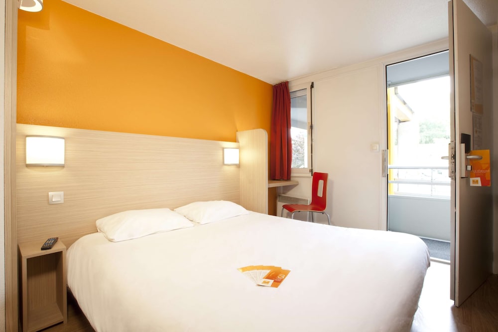 STANDARD, DOUBLE BED