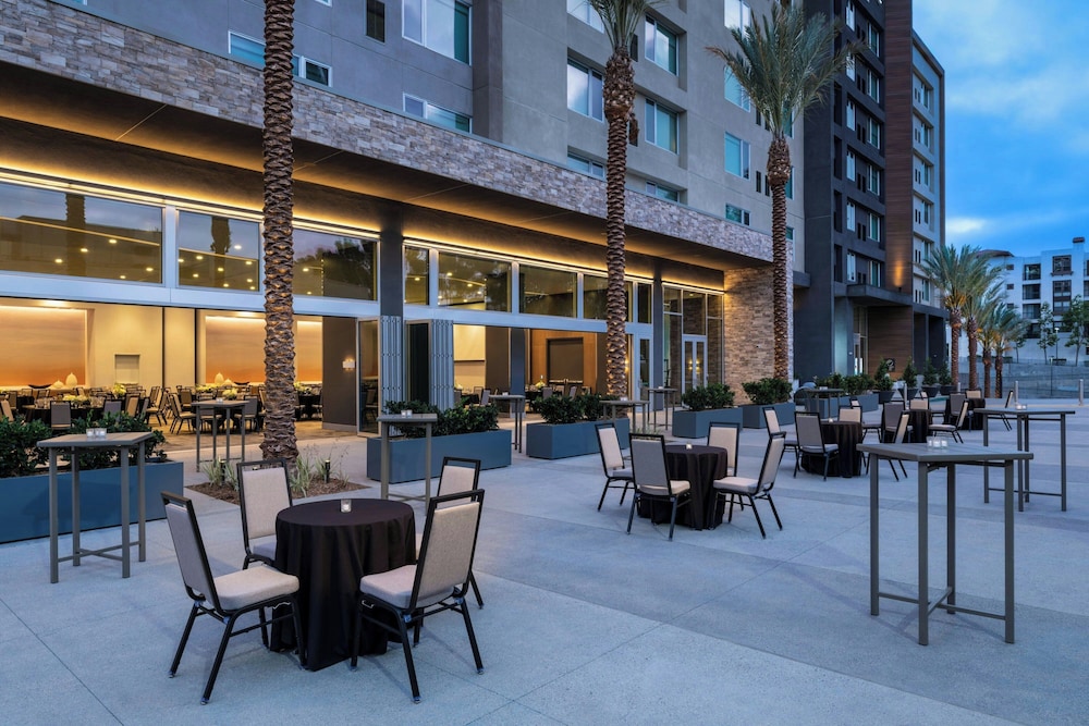 Element by Marriott San Diego Mission Valley 4/50