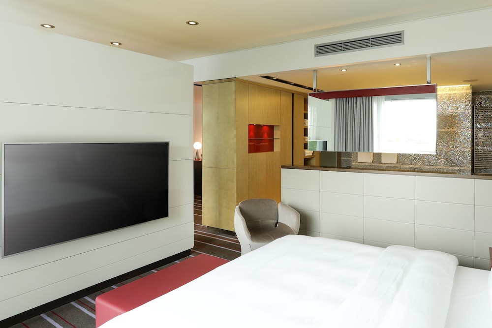 Radisson Blu Media Harbour Hotel Dusseldorf 23/68