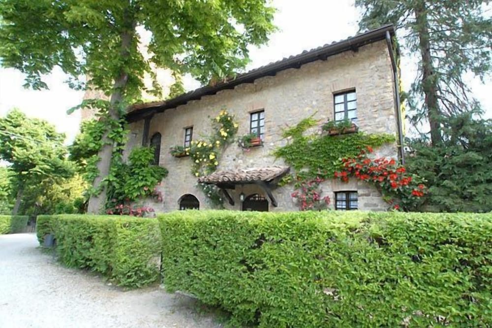 surroundings