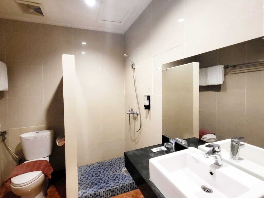 غرفة عائلية بسريرين مزدوجين، Hotel Marilyn Serpong - Tangerang Selatan 4/5