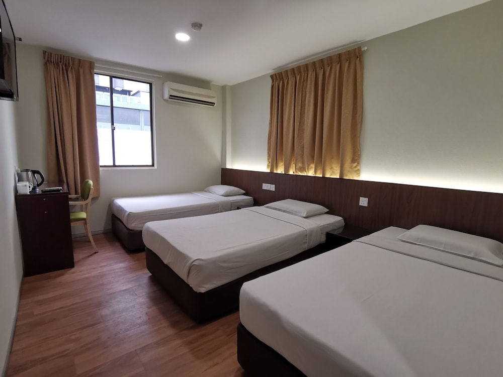 1 BEDROOM, FAMILY
