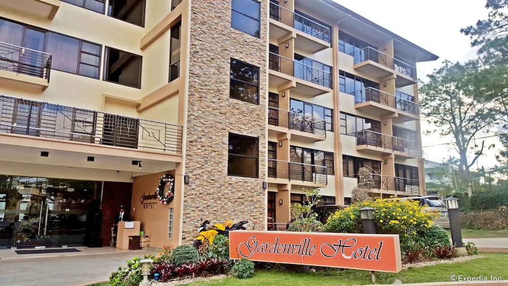 Gardenville Hotel 7/37