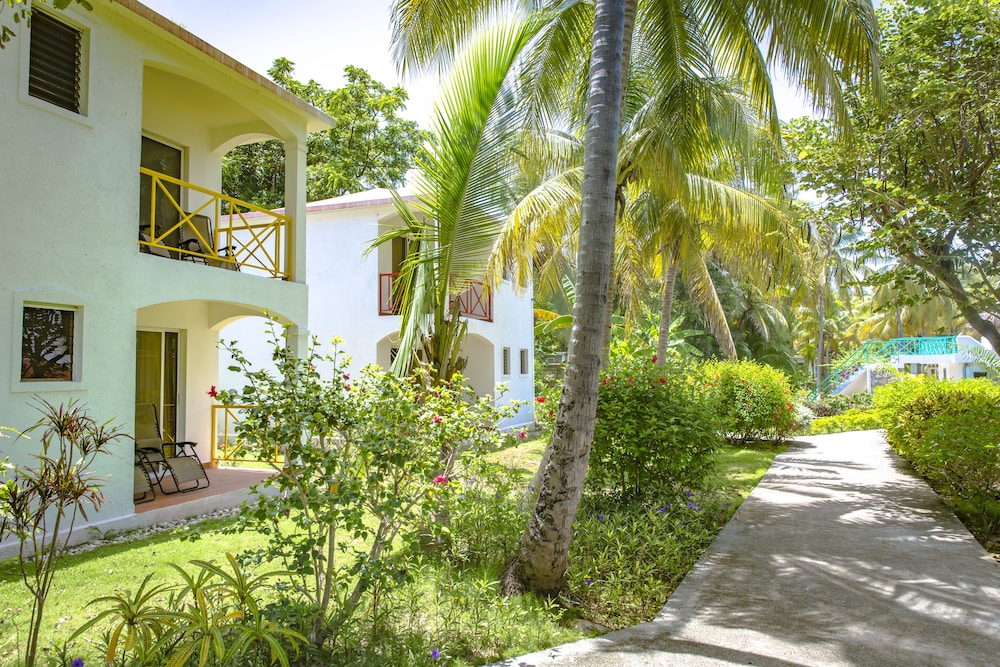 Hotel-Restaurant Cyvadier Plage 44/50