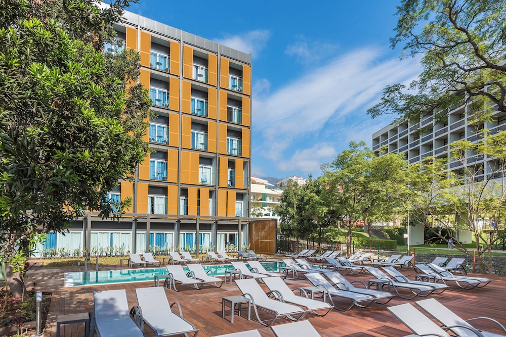 Pestana Casino Studios in FUNCHAL