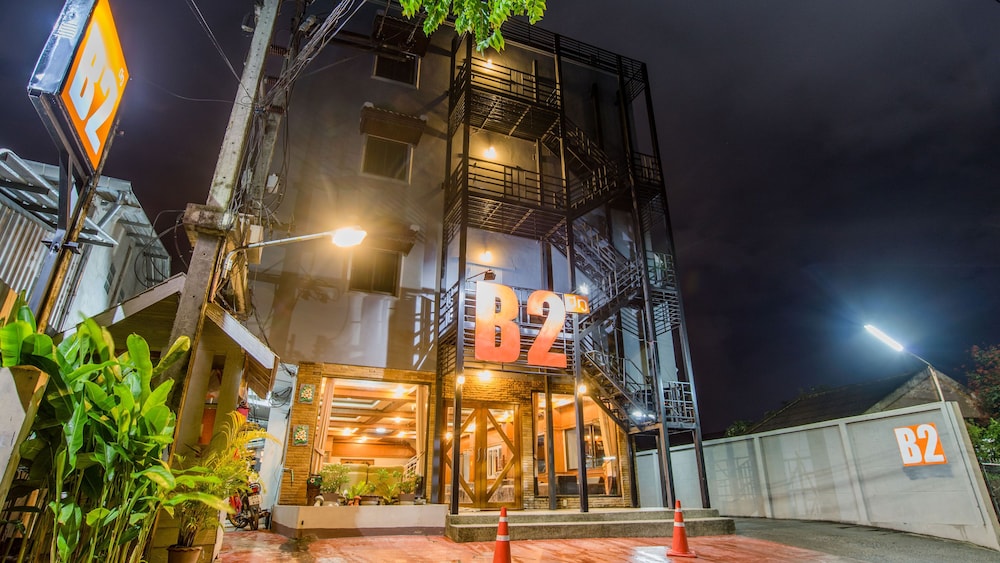 B2 Night Bazaar Chiang Rai Hotel 2/20