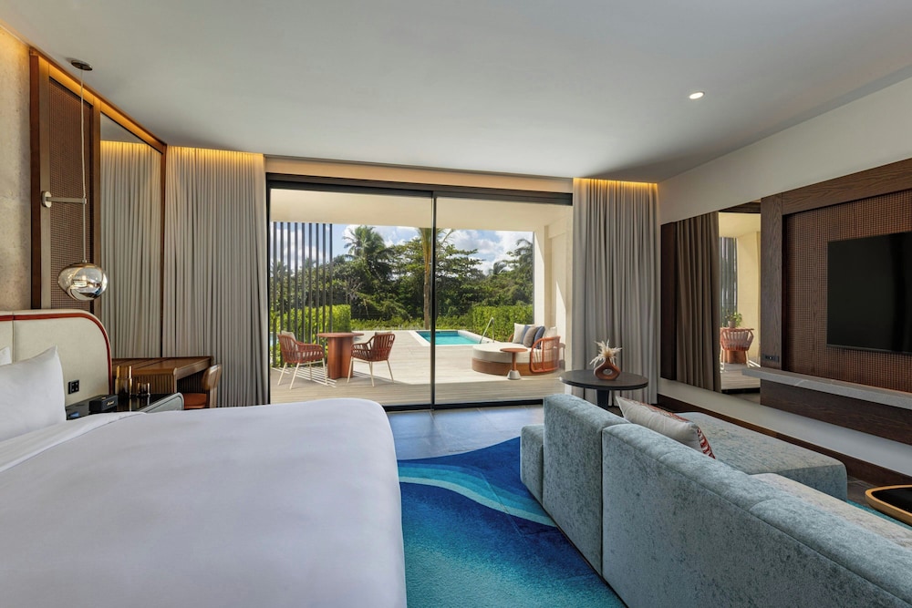 Premier, Deluxe, King Bed, Adult Only, Private Pool، W Punta Cana, Adult All-Inclusive 2/6