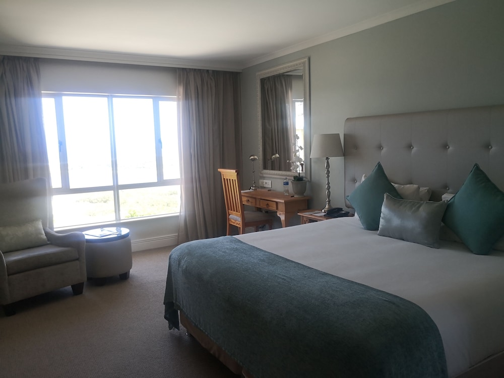 The Riverside Hotel 13/50