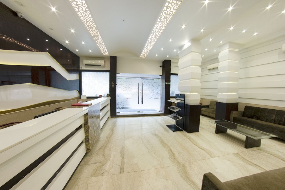 Manama Hotel 8/29
