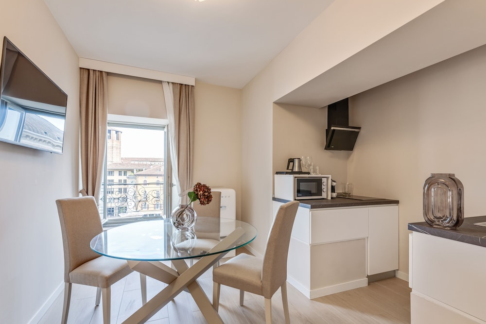 Oriana Suites Udine 17/24