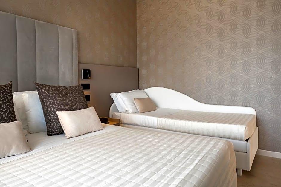 Hotel Ascot 16/56