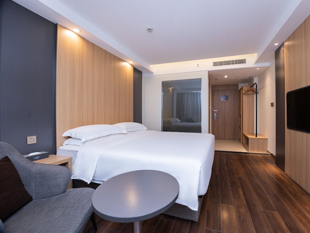 Country Inn & Suites by Radisson 14/38