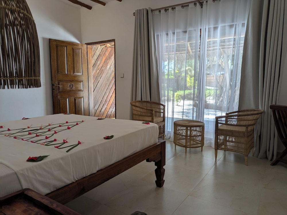 Hakuna Majiwe Beach Lodge 14/50