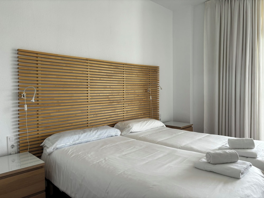 1 BEDROOM, APARTMENT, SEA VIEW