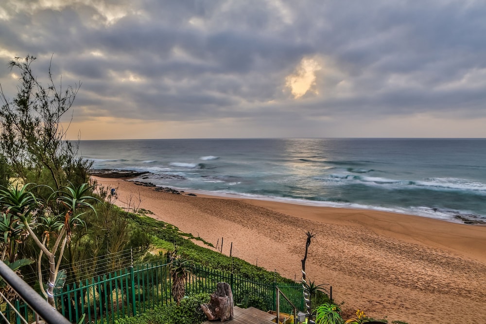 Canelands Beach Club 34/50