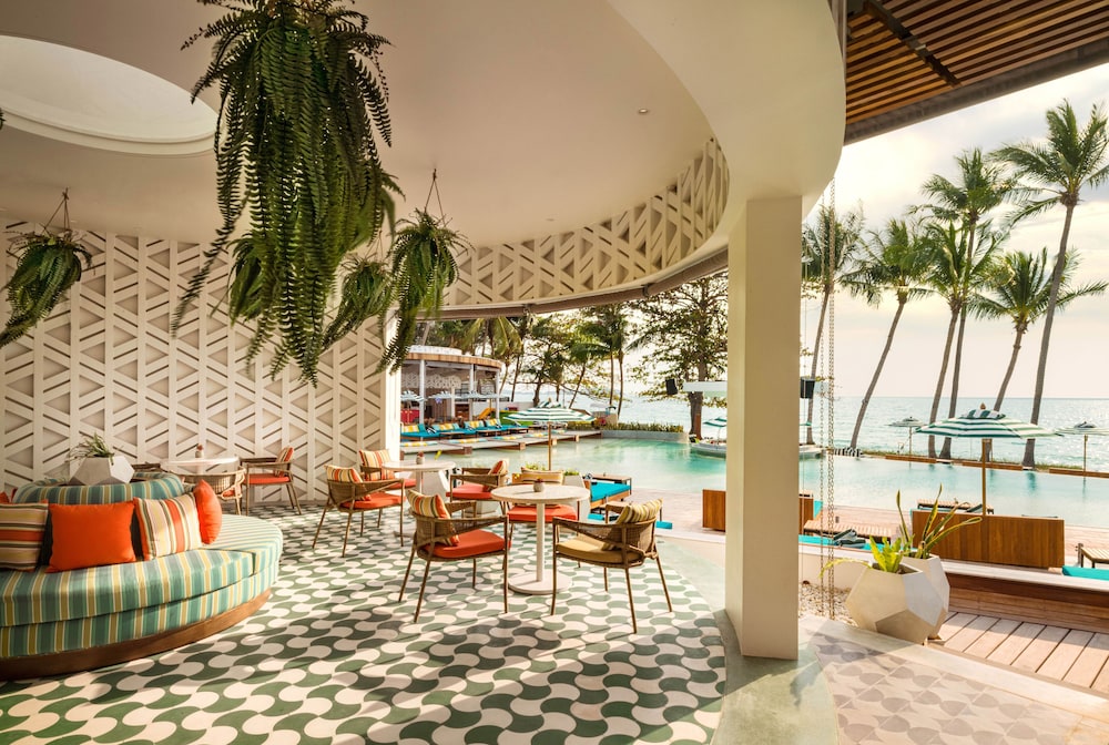 Avani Chaweng Samui Hotel and Beach Club 19/35