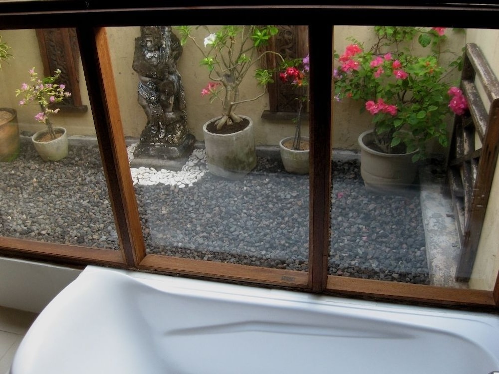 Gazebo Beach Hotel 18/50