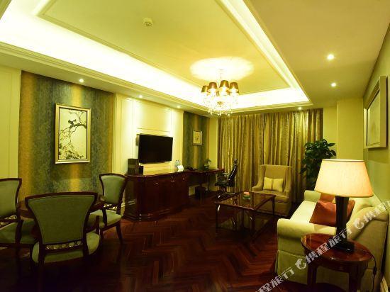 Hebei Grand Hotel VIP Tower 45/53