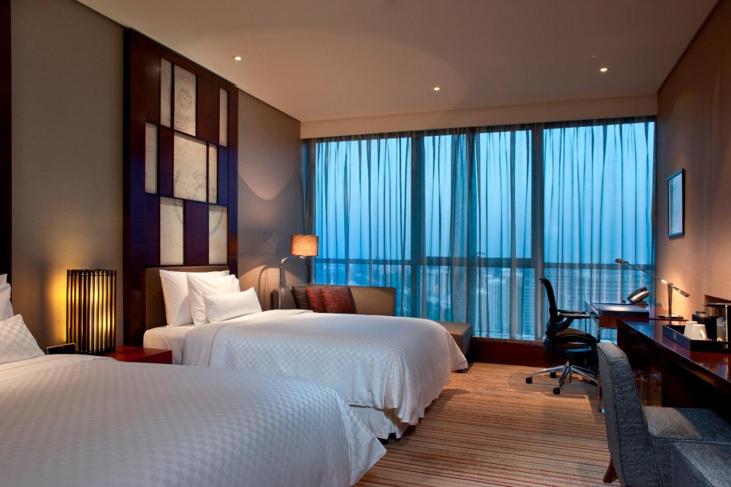 Westin, Premier, Twin Beds