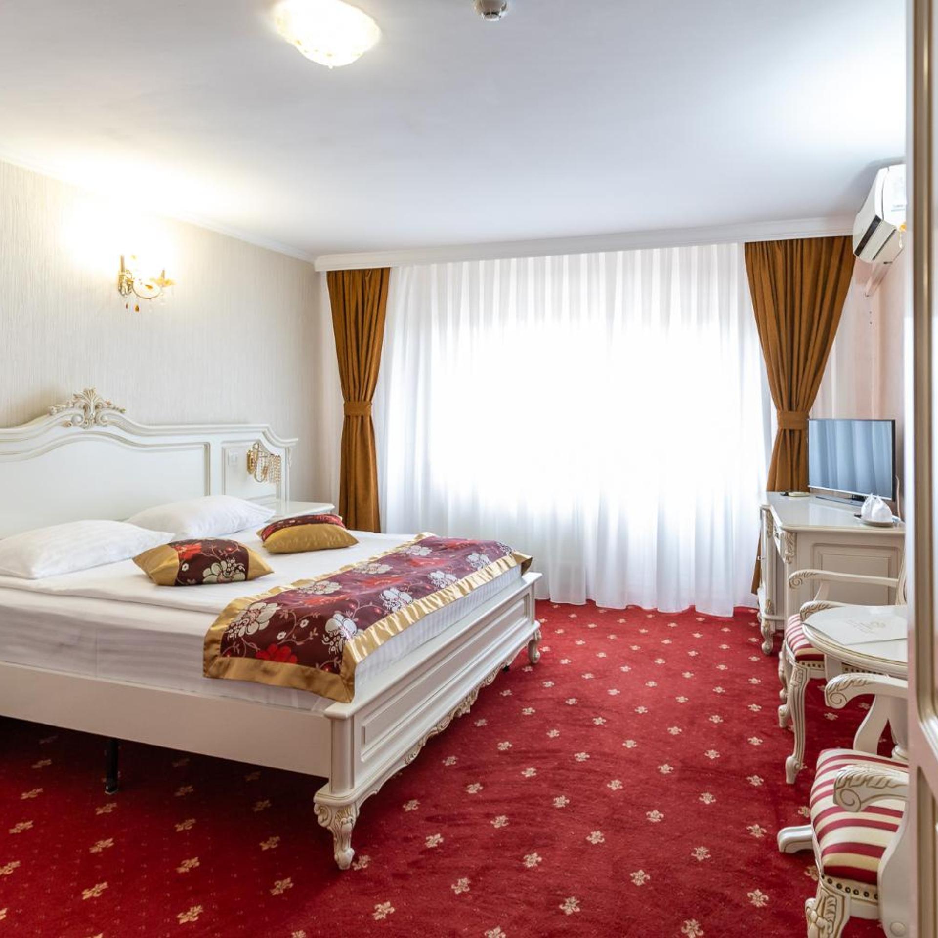 CAPITOL IASI 13/50
