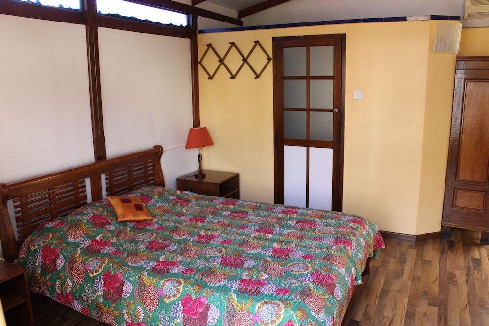 CASA COTTAGE 18/50