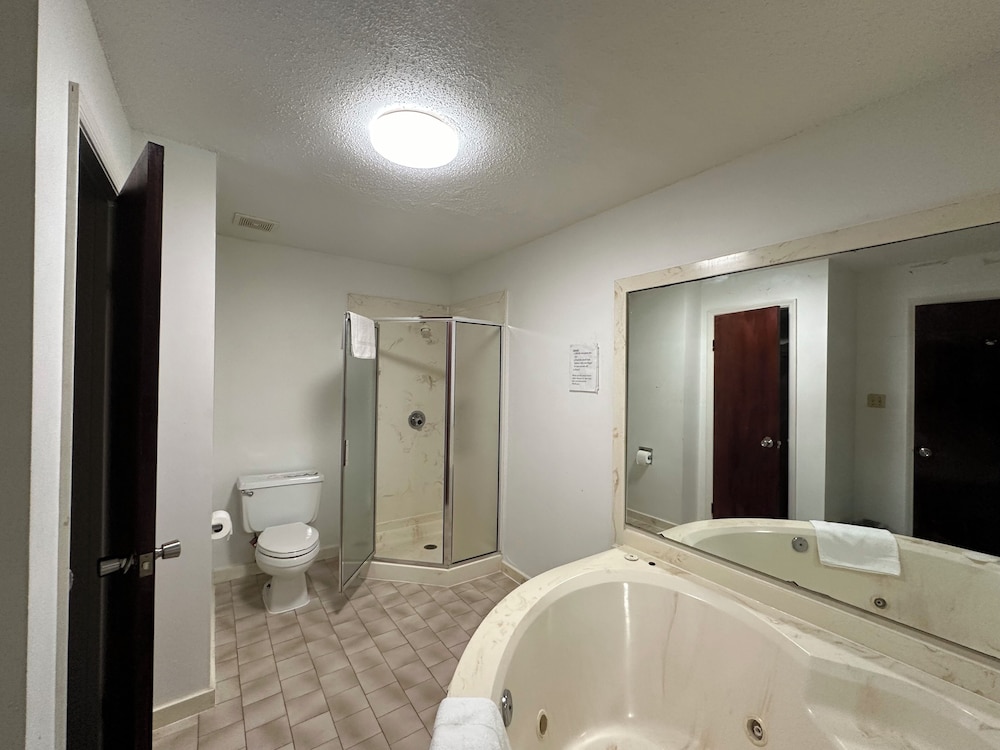 Royal Inn 48/53