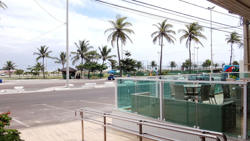 Simas Praia Hotel 40/65