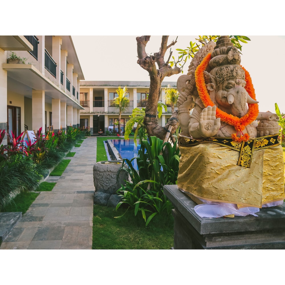 Puri Canggu Rooms 2 48/50