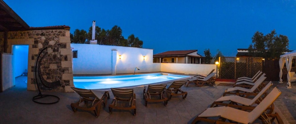 Agriturismo Il Megalite 45/50