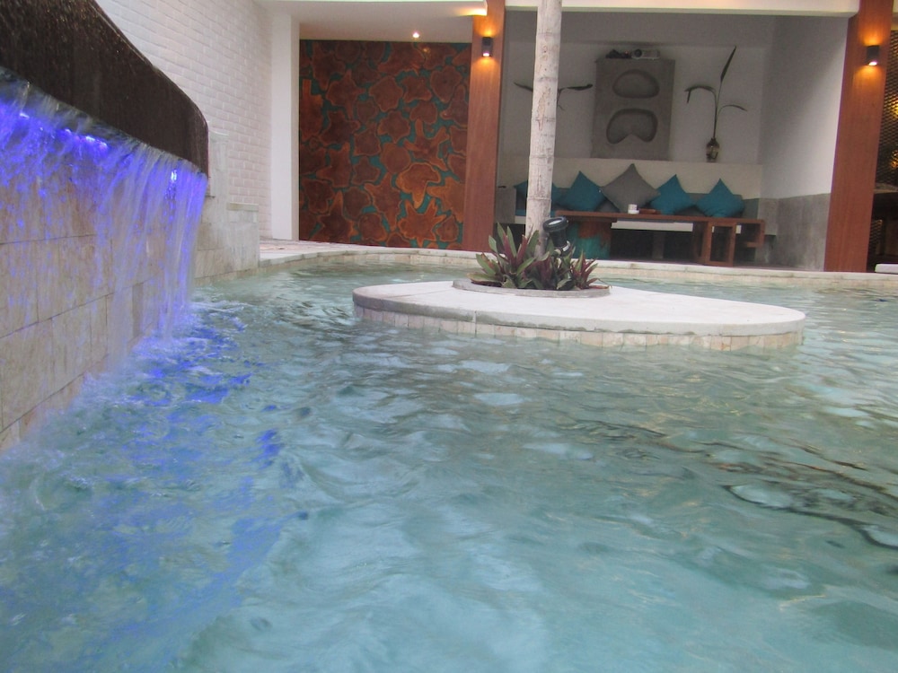 The White Key Luxury Villas 22/39