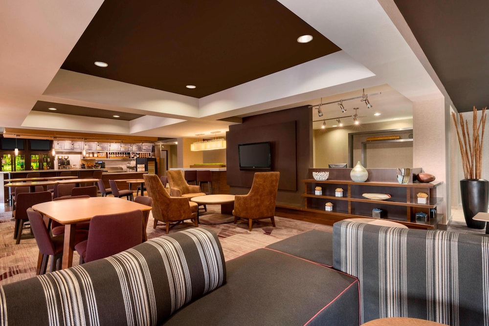 COURTYARD BY MARRIOTT AKRON FAIRLAWN 30/42