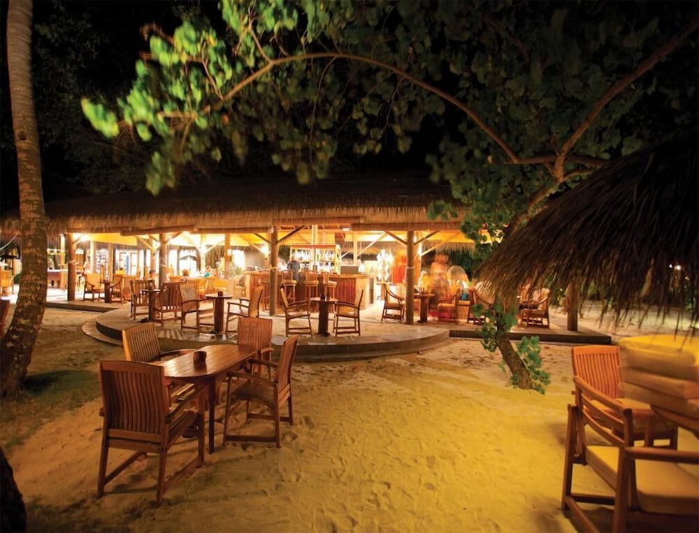 Filitheyo Island Resort 142/151