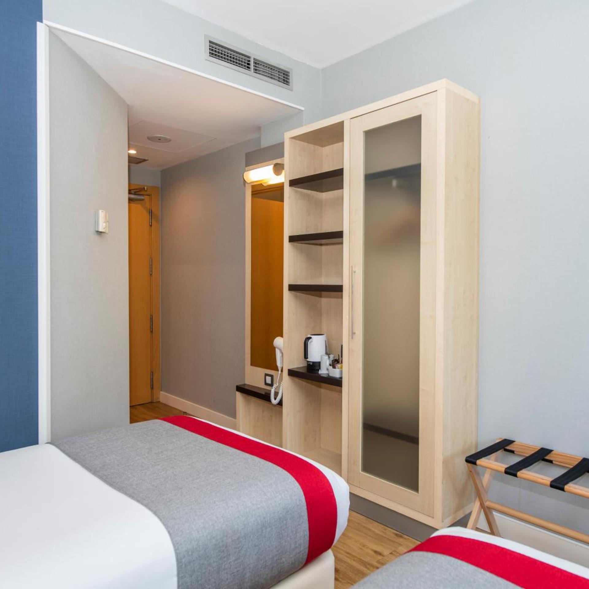 غرفة قياسية بسرير فردي، Holiday Inn Express Barcelona Montmelo 5/10