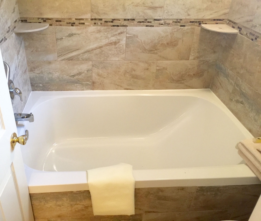 Home Hotel Lava Hot Springs 19/20