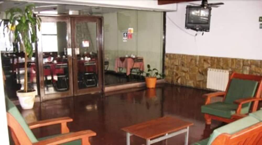 Guemes Hotel and Spa 16/21