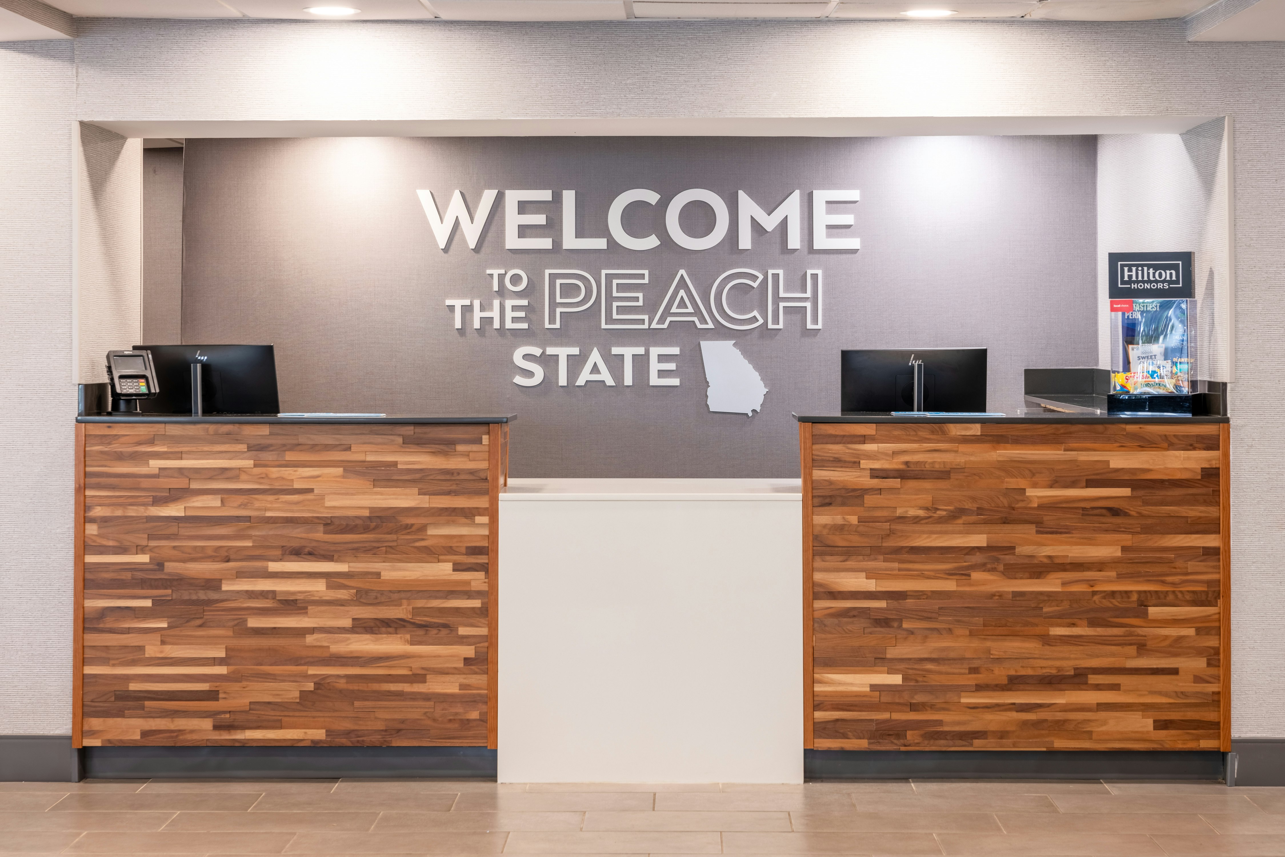 Hampton Inn Commerce 7/37