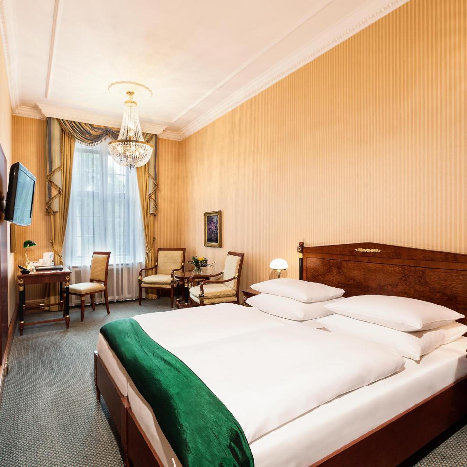 Historical, Double Bed