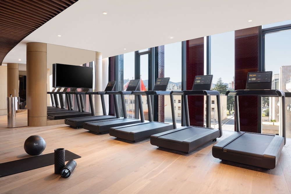 Tirana Marriott 17/50