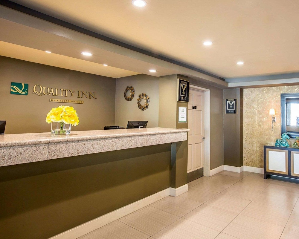 Quality Inn Ontario Airport Convention Center 10/54