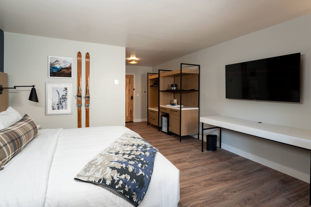Parkside Inn at Incline 20/57
