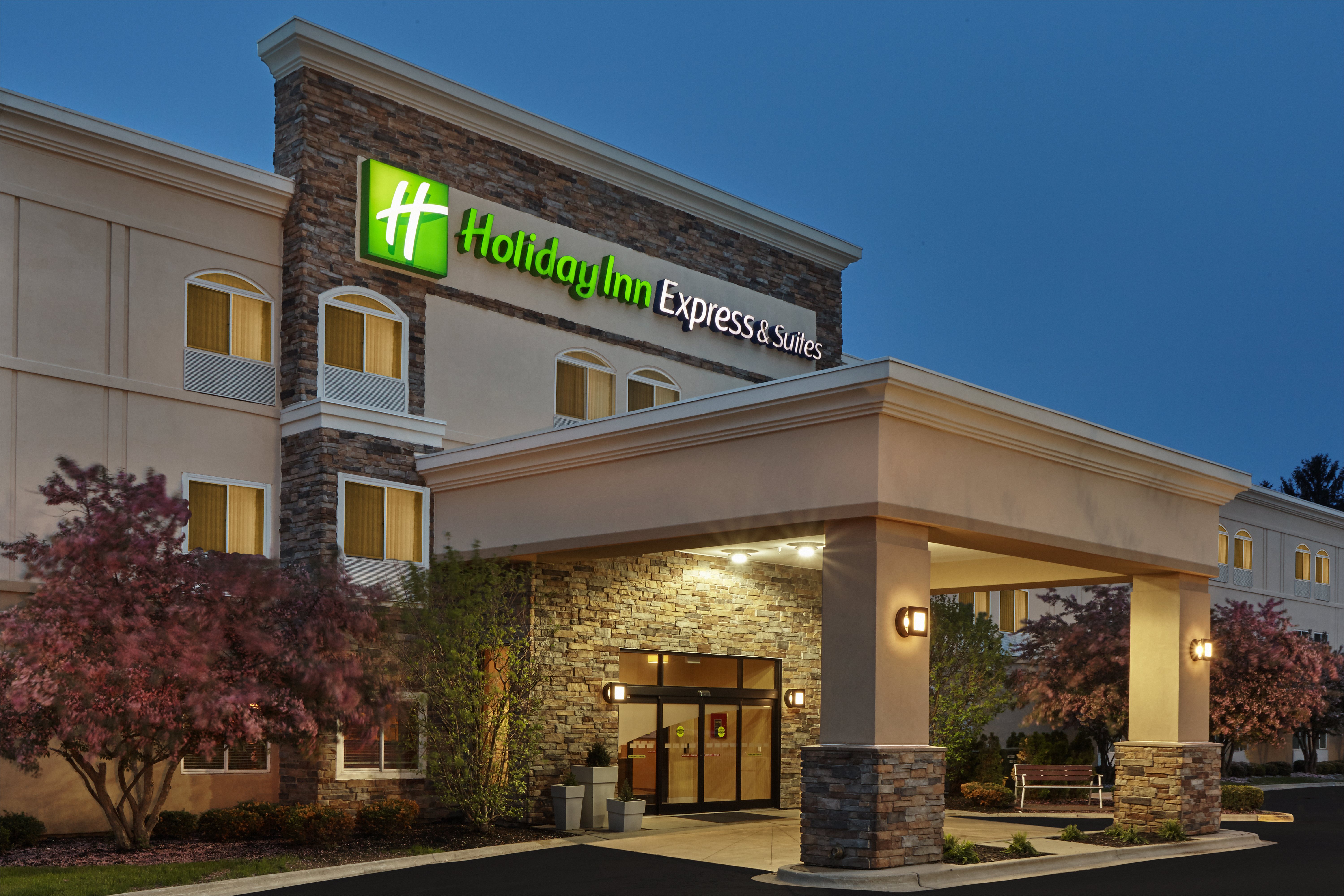 Holiday Inn Express Hotel And Suites Chicago Libertyville 4/63