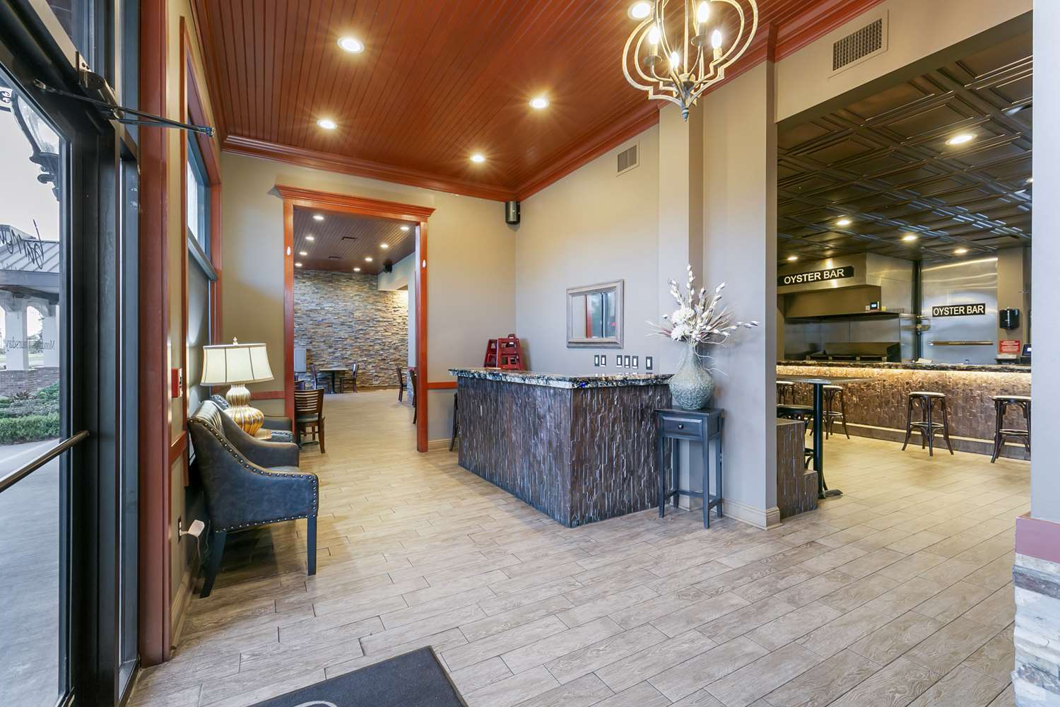 BEST WESTERN PLUS WESTBANK 9/50
