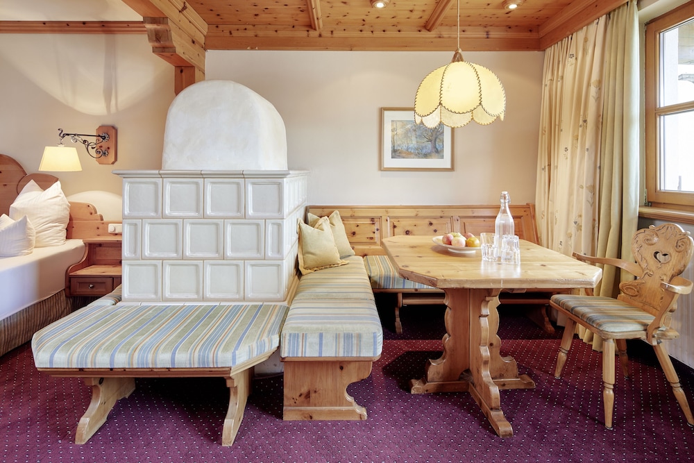 Family Wellnesshotel Tirolerhof 30/50