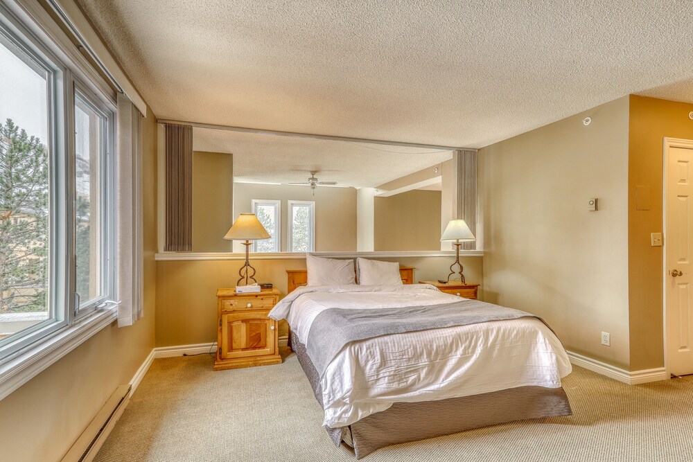The Lodges At Blue Mountain Mountain Walk Condos 13/50