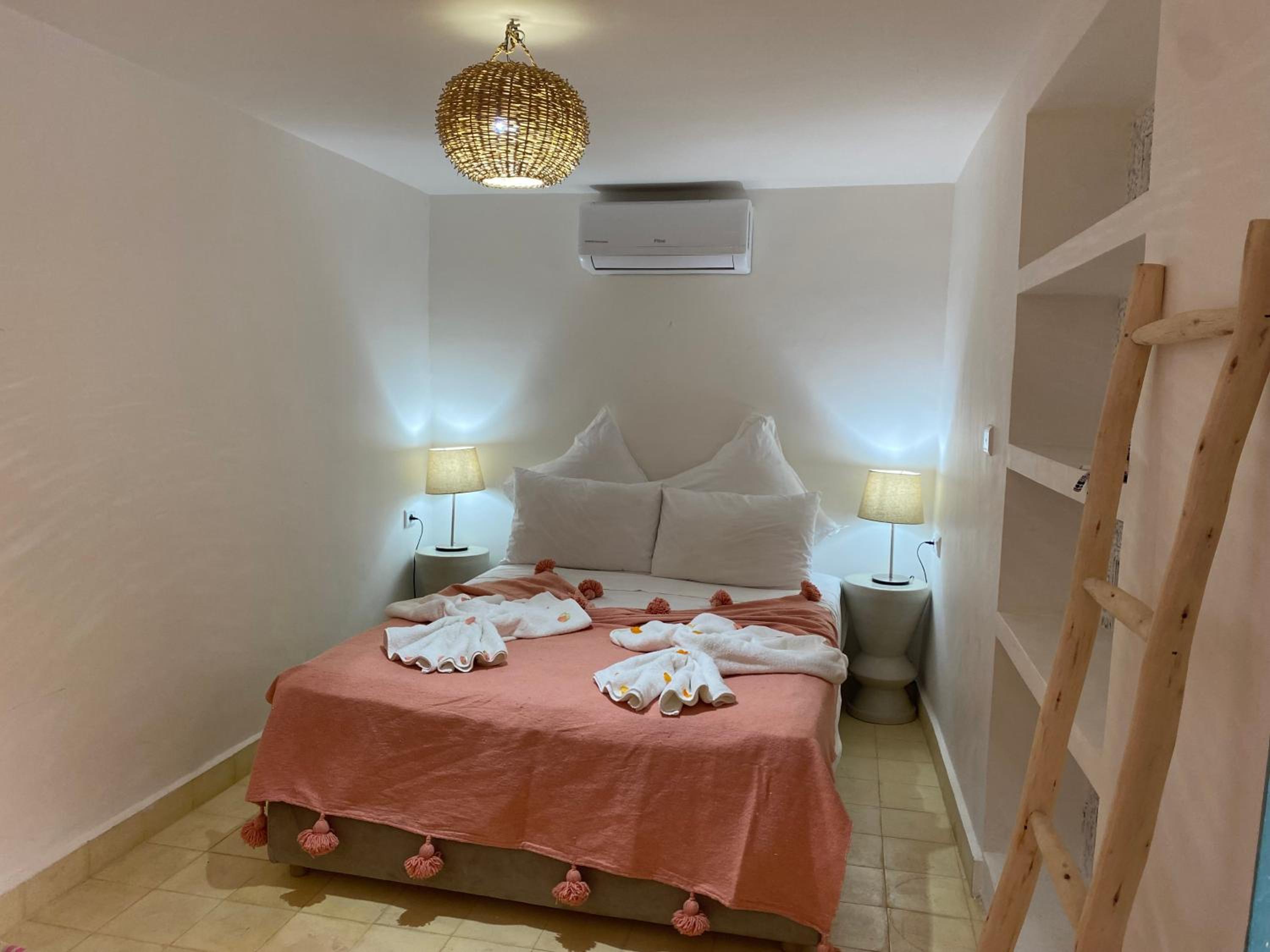 Riad Dar Khalti 28/36