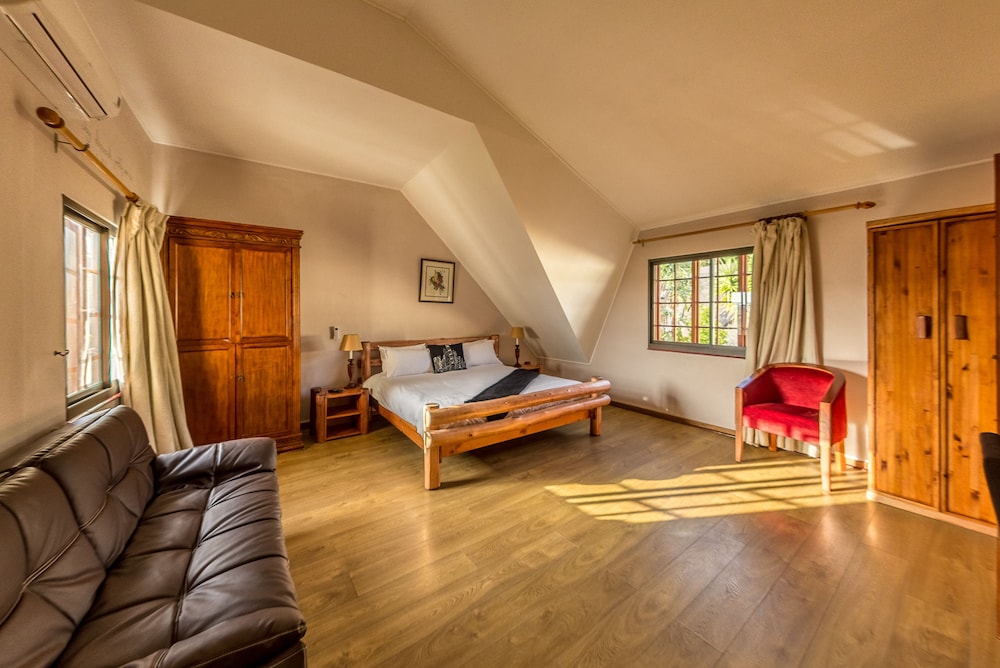 Winelands Villa Guesthouse 12/31
