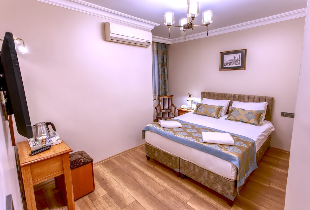 Saba Hotel 11/47